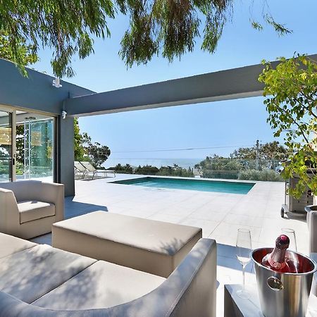 Valtameri By Totalstay Camps Bay Esterno foto
