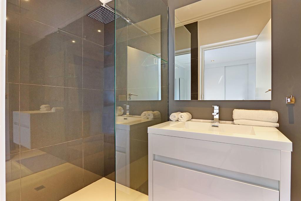 Valtameri By Totalstay Camps Bay Esterno foto
